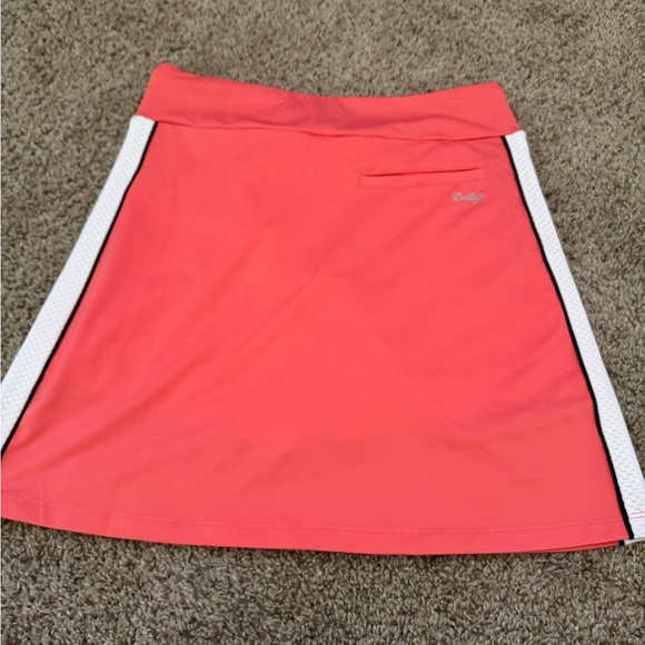Daily Sports Sweden womens skort Skirt Coral Pink NWT Pickleball Tennis small - Picture 4 of 4